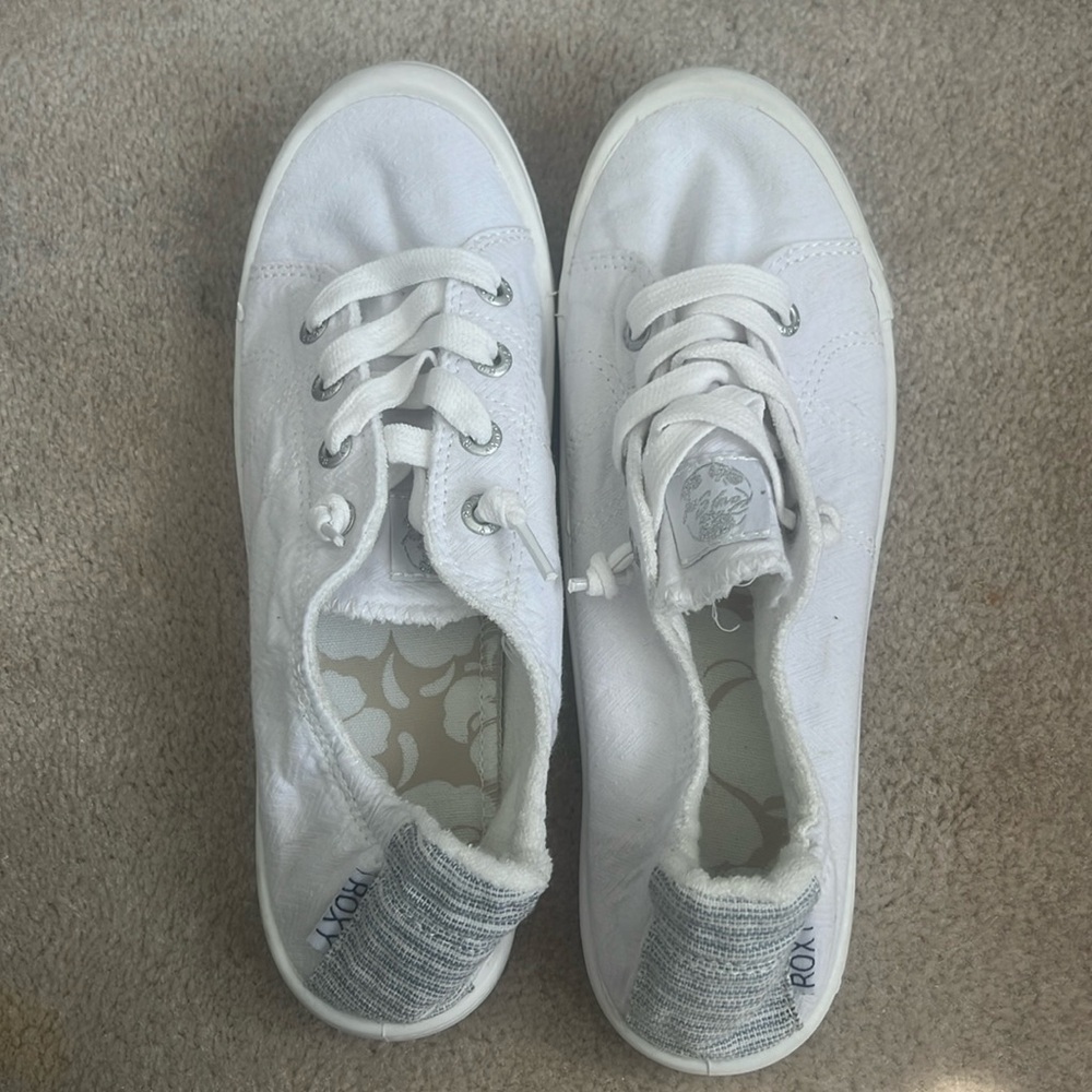 Roxy shoes